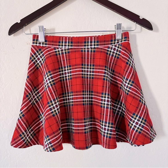 H&M Girls Disney Vibrant Red Plaid Skater Skirt Size 8-10 - Picture 1 of 4